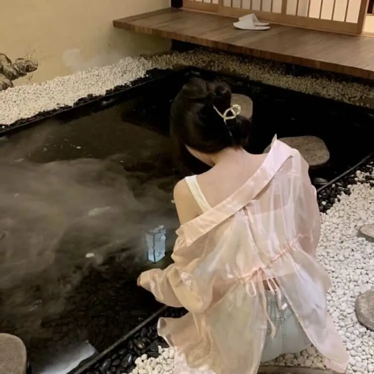 【阶级刺痛】《下女》全度妍李政宰超清版：保姆被男主人诱惑怀孕，在上流社会的压迫下走向毁灭