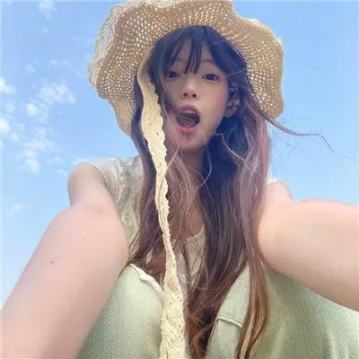 【极致虐心】《任意依恋》金宇彬裴秀智：顶级大明星与卑微纪录片导演的悲情绝恋