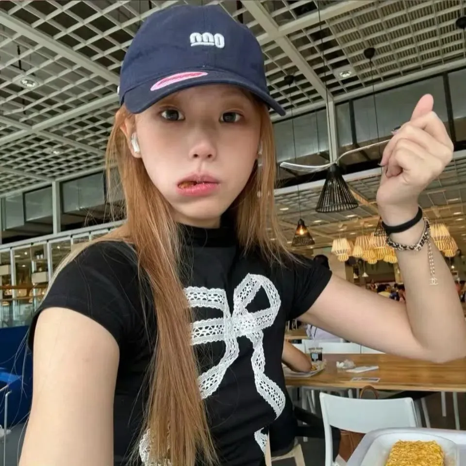动作悬疑爽剧《杀人者的购物中心》李栋旭：叔叔留下巨额遗产与致命武器，侄女极限求生
