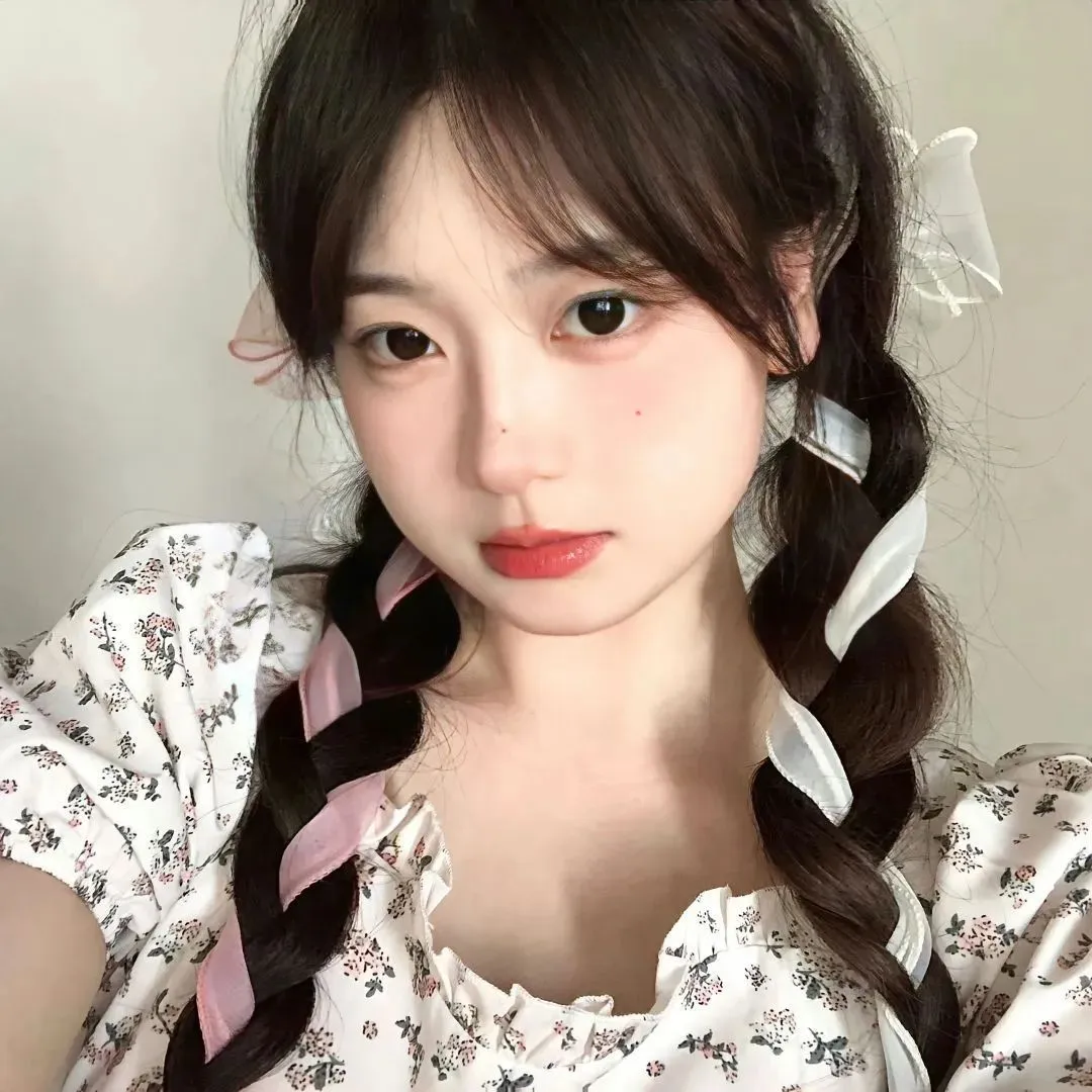 【新海诚纯爱】《云之彼端，约定的地方》超清在线：在被分裂的日本，三个少年为了拯救沉睡少女驾驶飞机冲向高塔