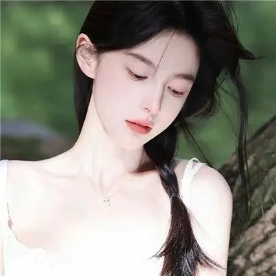 【女性复仇】《小姐》朴赞郁导演无删减版：财阀继承人与下女的致命连环计，画面绝美尺度惊人