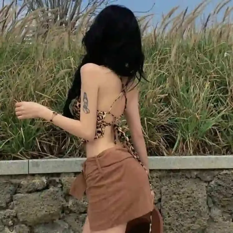 【恐怖都市传说】《裂口女》高清中字版：你觉得我美吗？日本最著名都市传说改编的惊悚佳作